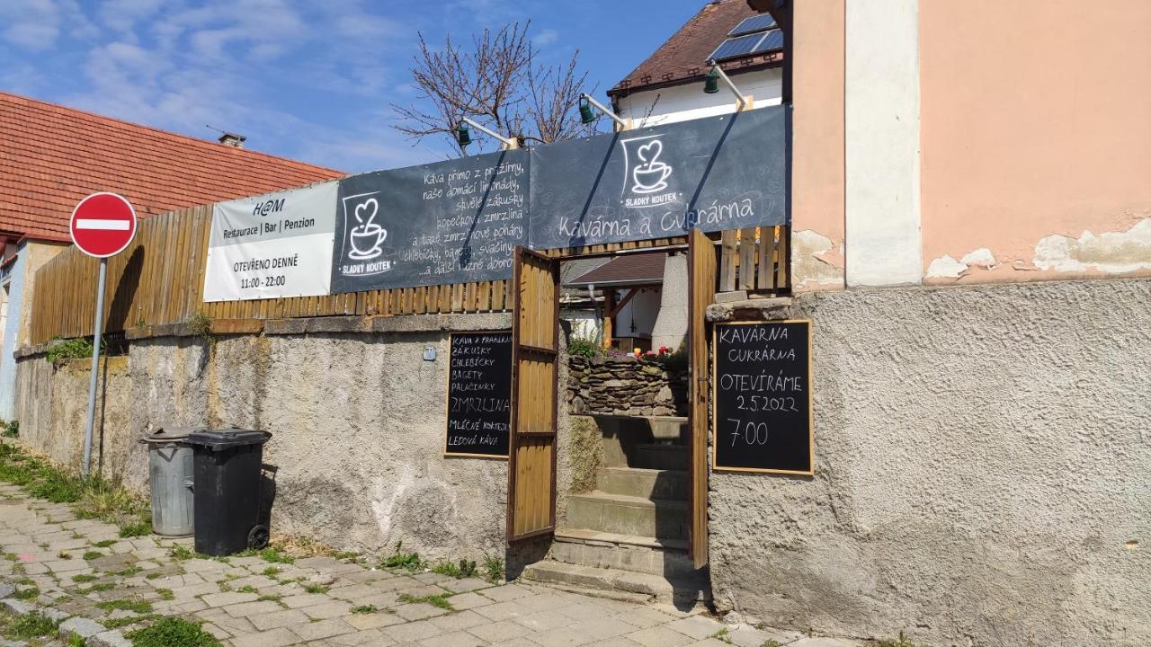 H@M Penzion Zlutice Екстер'єр фото